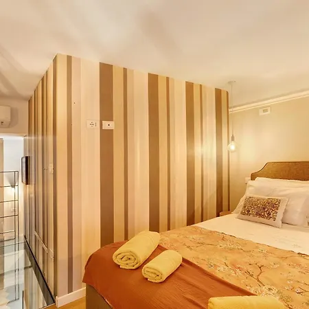 Dezza Loft-3